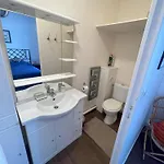 Maison De